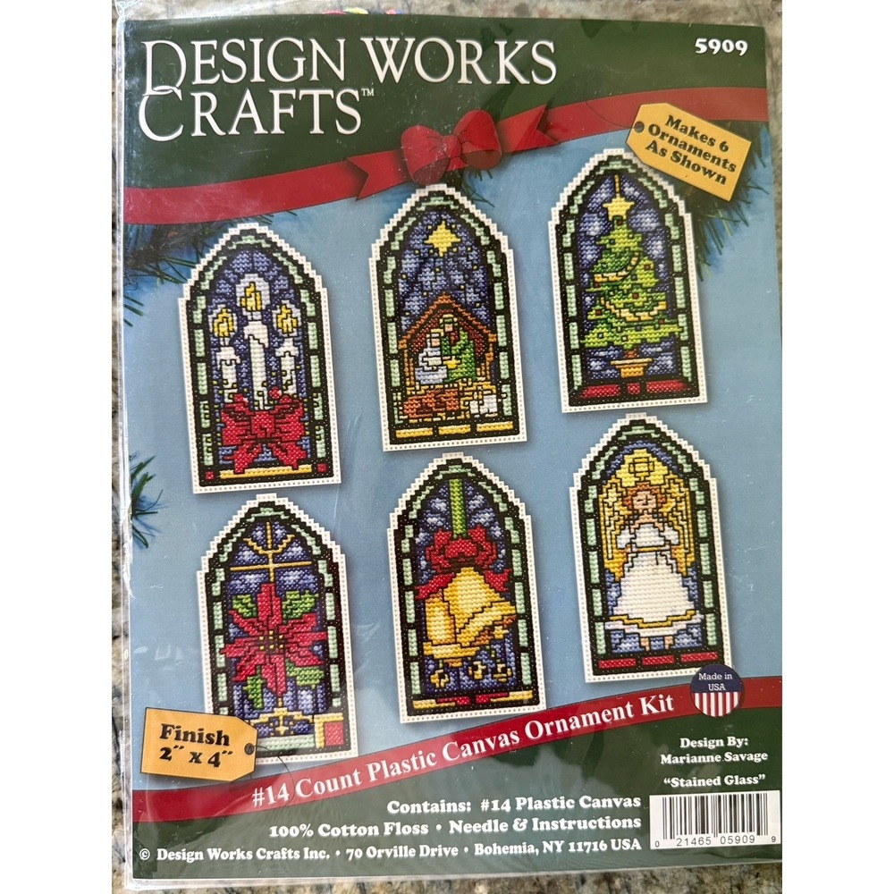 Design Works Cross Stitch Peace on Earth Stain Glass Christmas Ornaments #DW5915